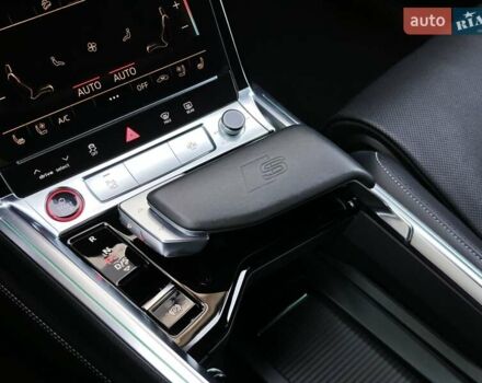 Чорний Ауді E-Tron, об'ємом двигуна 0 л та пробігом 34 тис. км за 49499 $, фото 45 на Automoto.ua