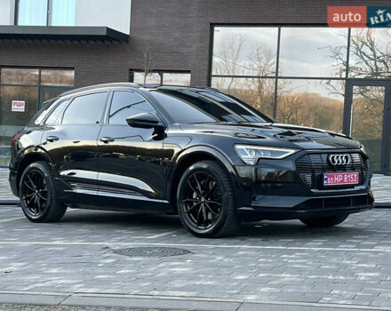 Чорний Ауді E-Tron, об'ємом двигуна 0 л та пробігом 187 тис. км за 23300 $, фото 83 на Automoto.ua