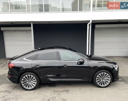 Черный Ауди E-Tron, объемом двигателя 0 л и пробегом 66 тыс. км за 41900 $, фото 28 на Automoto.ua