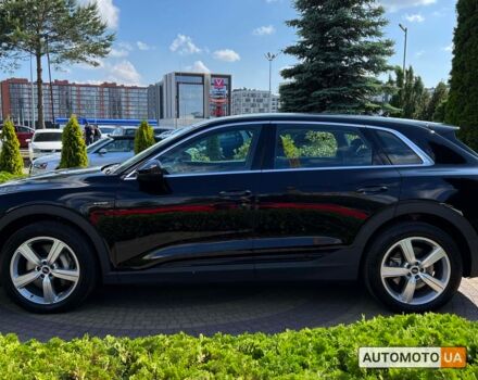 Черный Ауди E-Tron, объемом двигателя 71 л и пробегом 23 тыс. км за 30500 $, фото 3 на Automoto.ua