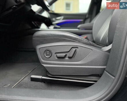 Чорний Ауді E-Tron, об'ємом двигуна 0 л та пробігом 54 тис. км за 37990 $, фото 15 на Automoto.ua