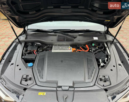 Чорний Ауді E-Tron, об'ємом двигуна 0 л та пробігом 190 тис. км за 24199 $, фото 43 на Automoto.ua