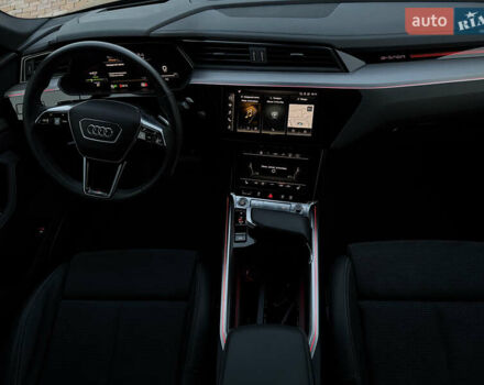 Чорний Ауді E-Tron, об'ємом двигуна 0 л та пробігом 58 тис. км за 41900 $, фото 51 на Automoto.ua