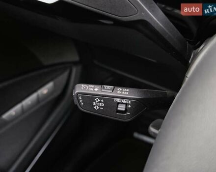 Чорний Ауді E-Tron, об'ємом двигуна 0 л та пробігом 34 тис. км за 49499 $, фото 35 на Automoto.ua