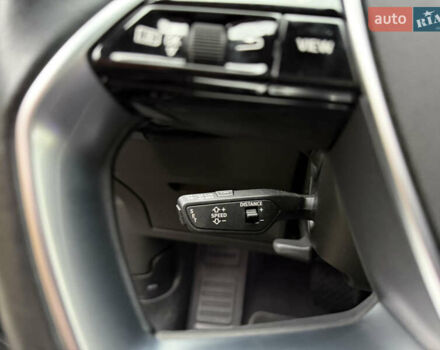 Чорний Ауді E-Tron, об'ємом двигуна 0 л та пробігом 54 тис. км за 37990 $, фото 18 на Automoto.ua