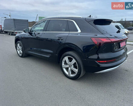 Черный Ауди E-Tron, объемом двигателя 0 л и пробегом 118 тыс. км за 28900 $, фото 18 на Automoto.ua