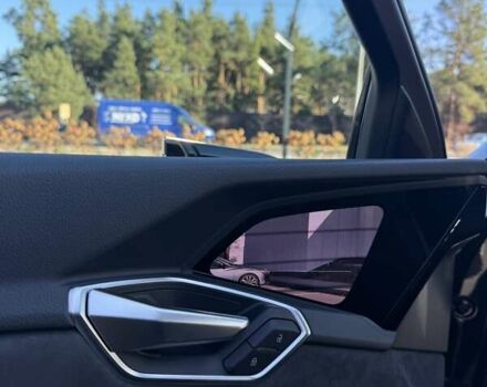 Черный Ауди E-Tron, объемом двигателя 0 л и пробегом 64 тыс. км за 35000 $, фото 14 на Automoto.ua