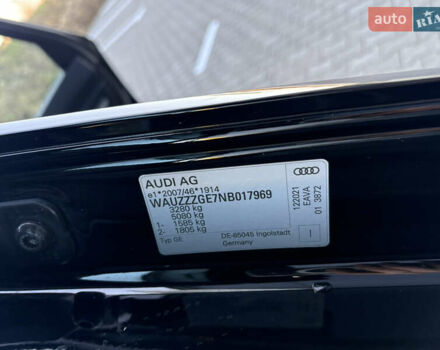 Чорний Ауді E-Tron, об'ємом двигуна 0 л та пробігом 95 тис. км за 36599 $, фото 77 на Automoto.ua