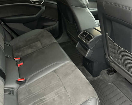 Черный Ауди E-Tron, объемом двигателя 0 л и пробегом 118 тыс. км за 28900 $, фото 39 на Automoto.ua