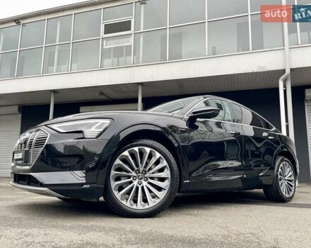 Черный Ауди E-Tron, объемом двигателя 0 л и пробегом 66 тыс. км за 41900 $, фото 7 на Automoto.ua
