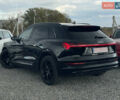 Чорний Ауді E-Tron, об'ємом двигуна 0 л та пробігом 70 тис. км за 39999 $, фото 73 на Automoto.ua