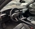 Чорний Ауді E-Tron, об'ємом двигуна 0 л та пробігом 81 тис. км за 36500 $, фото 10 на Automoto.ua