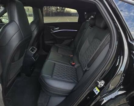 Черный Ауди E-Tron, объемом двигателя 0 л и пробегом 54 тыс. км за 43500 $, фото 74 на Automoto.ua