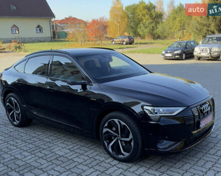 Черный Ауди E-Tron, объемом двигателя 0 л и пробегом 50 тыс. км за 44000 $, фото 59 на Automoto.ua