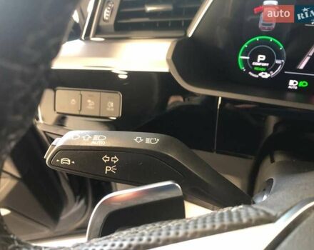 Черный Ауди E-Tron, объемом двигателя 0 л и пробегом 68 тыс. км за 39900 $, фото 29 на Automoto.ua