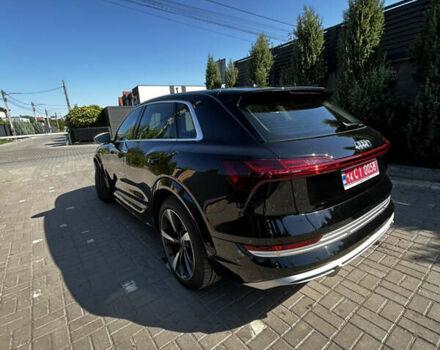 Черный Ауди E-Tron, объемом двигателя 0 л и пробегом 95 тыс. км за 39900 $, фото 5 на Automoto.ua