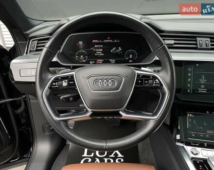 Черный Ауди E-Tron, объемом двигателя 0 л и пробегом 66 тыс. км за 41900 $, фото 57 на Automoto.ua