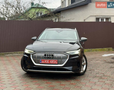 Чорний Ауді E-Tron, об'ємом двигуна 0 л та пробігом 190 тис. км за 24199 $, фото 54 на Automoto.ua