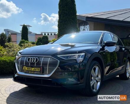 Черный Ауди E-Tron, объемом двигателя 71 л и пробегом 23 тыс. км за 30500 $, фото 2 на Automoto.ua
