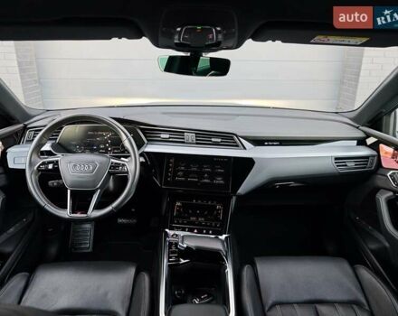 Чорний Ауді E-Tron, об'ємом двигуна 0 л та пробігом 34 тис. км за 49499 $, фото 50 на Automoto.ua