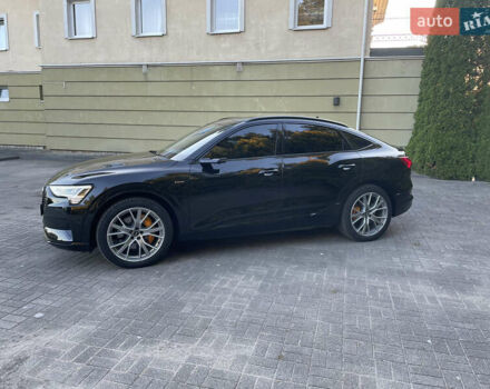 Чорний Ауді E-Tron, об'ємом двигуна 0 л та пробігом 35 тис. км за 40950 $, фото 14 на Automoto.ua