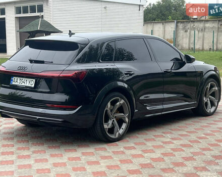Чорний Ауді E-Tron, об'ємом двигуна 0 л та пробігом 51 тис. км за 47500 $, фото 1 на Automoto.ua
