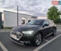 Чорний Ауді E-Tron, об'ємом двигуна 0 л та пробігом 180 тис. км за 24700 $, фото 1 на Automoto.ua