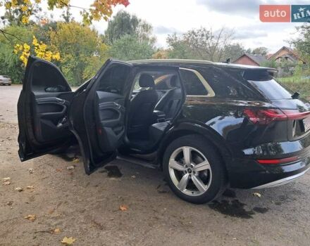 Черный Ауди E-Tron, объемом двигателя 0 л и пробегом 200 тыс. км за 27500 $, фото 17 на Automoto.ua