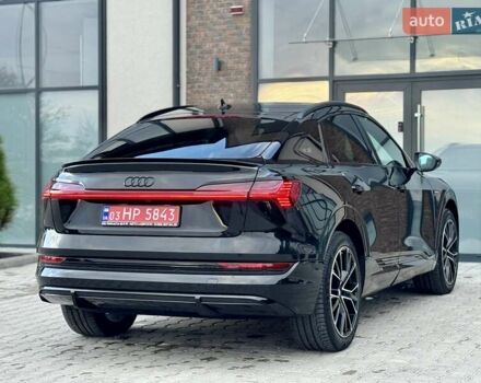 Черный Ауди E-Tron, объемом двигателя 0 л и пробегом 120 тыс. км за 29500 $, фото 1 на Automoto.ua
