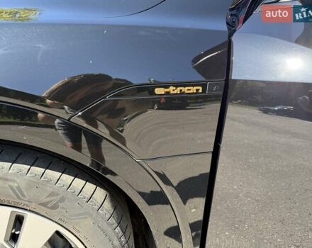 Черный Ауди E-Tron, объемом двигателя 0 л и пробегом 23 тыс. км за 38999 $, фото 21 на Automoto.ua