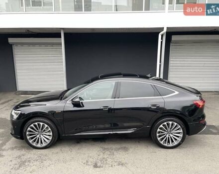 Черный Ауди E-Tron, объемом двигателя 0 л и пробегом 66 тыс. км за 41900 $, фото 24 на Automoto.ua