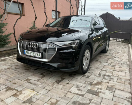 Черный Ауди E-Tron, объемом двигателя 0 л и пробегом 158 тыс. км за 26900 $, фото 16 на Automoto.ua