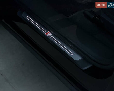 Чорний Ауді E-Tron, об'ємом двигуна 0 л та пробігом 84 тис. км за 36000 $, фото 46 на Automoto.ua