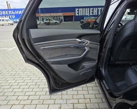 Черный Ауди E-Tron, объемом двигателя 0 л и пробегом 54 тыс. км за 43500 $, фото 73 на Automoto.ua