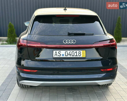 Черный Ауди E-Tron, объемом двигателя 0 л и пробегом 40 тыс. км за 26900 $, фото 17 на Automoto.ua