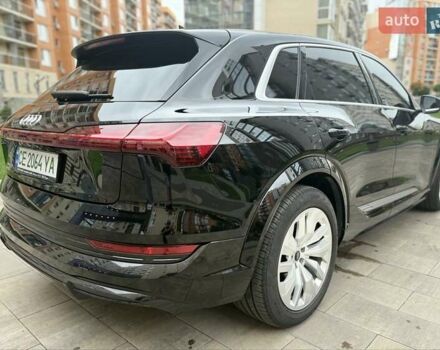 Чорний Ауді E-Tron, об'ємом двигуна 0 л та пробігом 31 тис. км за 39990 $, фото 10 на Automoto.ua