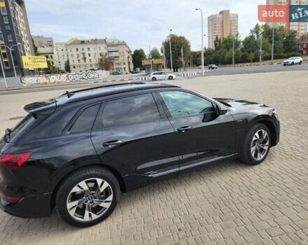 Ауди E-Tron 2021 в Киеве на Automoto.ua Черный Ауди E-Tron, объемом двигателя 0 л и пробегом 28 тыс. км за 38000 $, фото 33 на Automoto.ua