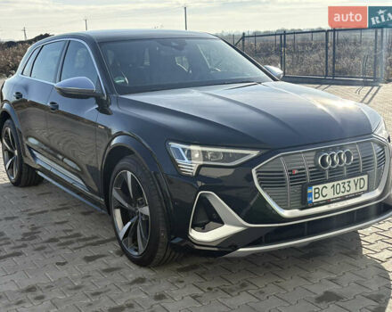 Чорний Ауді E-Tron, об'ємом двигуна 0 л та пробігом 95 тис. км за 36599 $, фото 37 на Automoto.ua