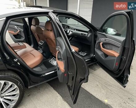 Черный Ауди E-Tron, объемом двигателя 0 л и пробегом 66 тыс. км за 41900 $, фото 43 на Automoto.ua