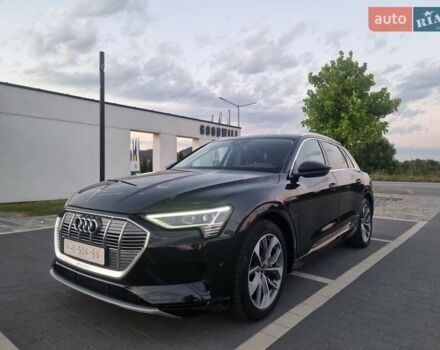 Чорний Ауді E-Tron, об'ємом двигуна 0 л та пробігом 180 тис. км за 24700 $, фото 14 на Automoto.ua