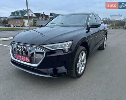 Черный Ауди E-Tron, объемом двигателя 0 л и пробегом 118 тыс. км за 28900 $, фото 23 на Automoto.ua