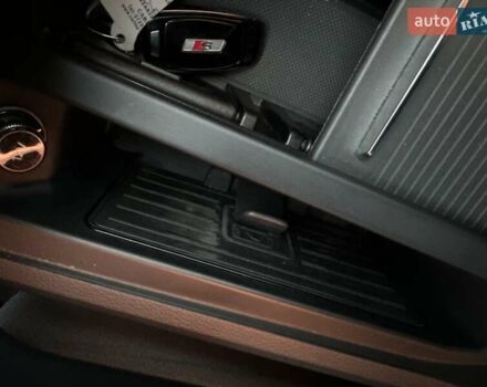 Чорний Ауді E-Tron, об'ємом двигуна 0 л та пробігом 58 тис. км за 42999 $, фото 68 на Automoto.ua