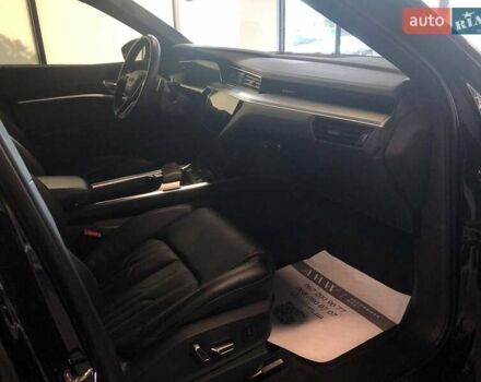 Черный Ауди E-Tron, объемом двигателя 0 л и пробегом 68 тыс. км за 42500 $, фото 24 на Automoto.ua