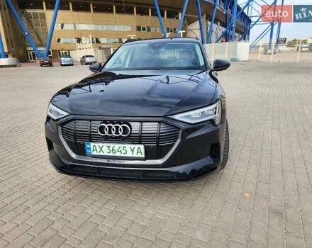 Ауди E-Tron 2021 в Киеве на Automoto.ua Черный Ауди E-Tron, объемом двигателя 0 л и пробегом 28 тыс. км за 38000 $, фото 11 на Automoto.ua
