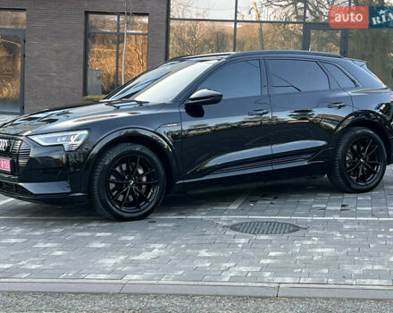 Чорний Ауді E-Tron, об'ємом двигуна 0 л та пробігом 187 тис. км за 23300 $, фото 18 на Automoto.ua
