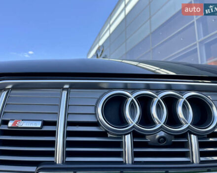 Черный Ауди E-Tron, объемом двигателя 0 л и пробегом 33 тыс. км за 53450 $, фото 33 на Automoto.ua