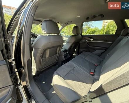 Черный Ауди E-Tron, объемом двигателя 0 л и пробегом 23 тыс. км за 38999 $, фото 34 на Automoto.ua