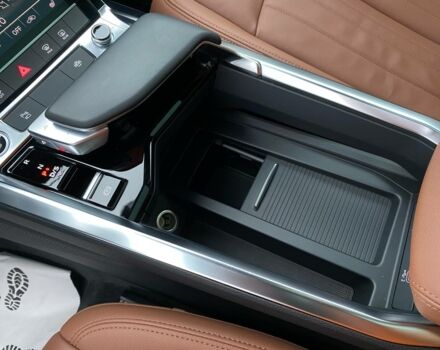 Чорний Ауді E-Tron, об'ємом двигуна 0 л та пробігом 38 тис. км за 33900 $, фото 17 на Automoto.ua