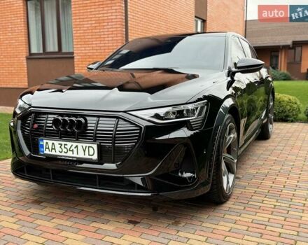 Чорний Ауді E-Tron, об'ємом двигуна 0 л та пробігом 58 тис. км за 42999 $, фото 35 на Automoto.ua