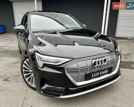 Черный Ауди E-Tron, объемом двигателя 0 л и пробегом 66 тыс. км за 41900 $, фото 20 на Automoto.ua